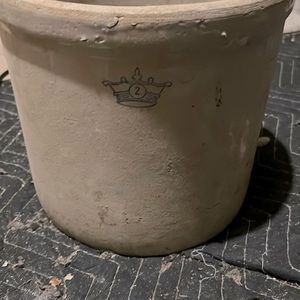 Robinson stoneware blue crown 2 gallon